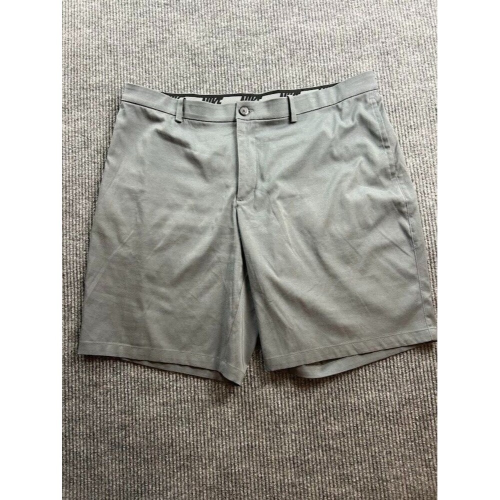 Nike Golf Shorts Men 42 Gray Dri-Fit Performance Stretch Flat Front Chino Preppy